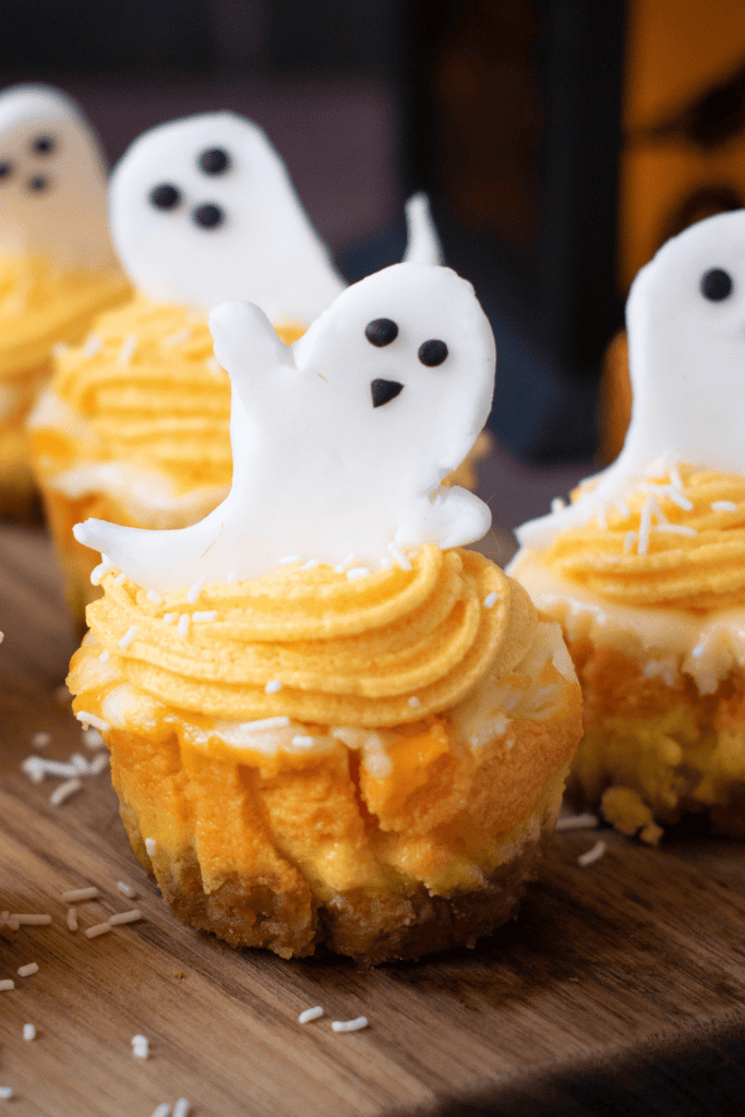 Halloween-Candy-Corn-Cheesecakes